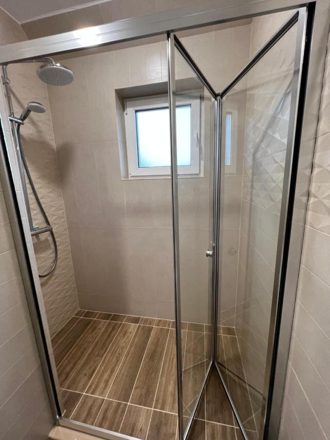 Varna Downtown Apartment Buitenkant foto