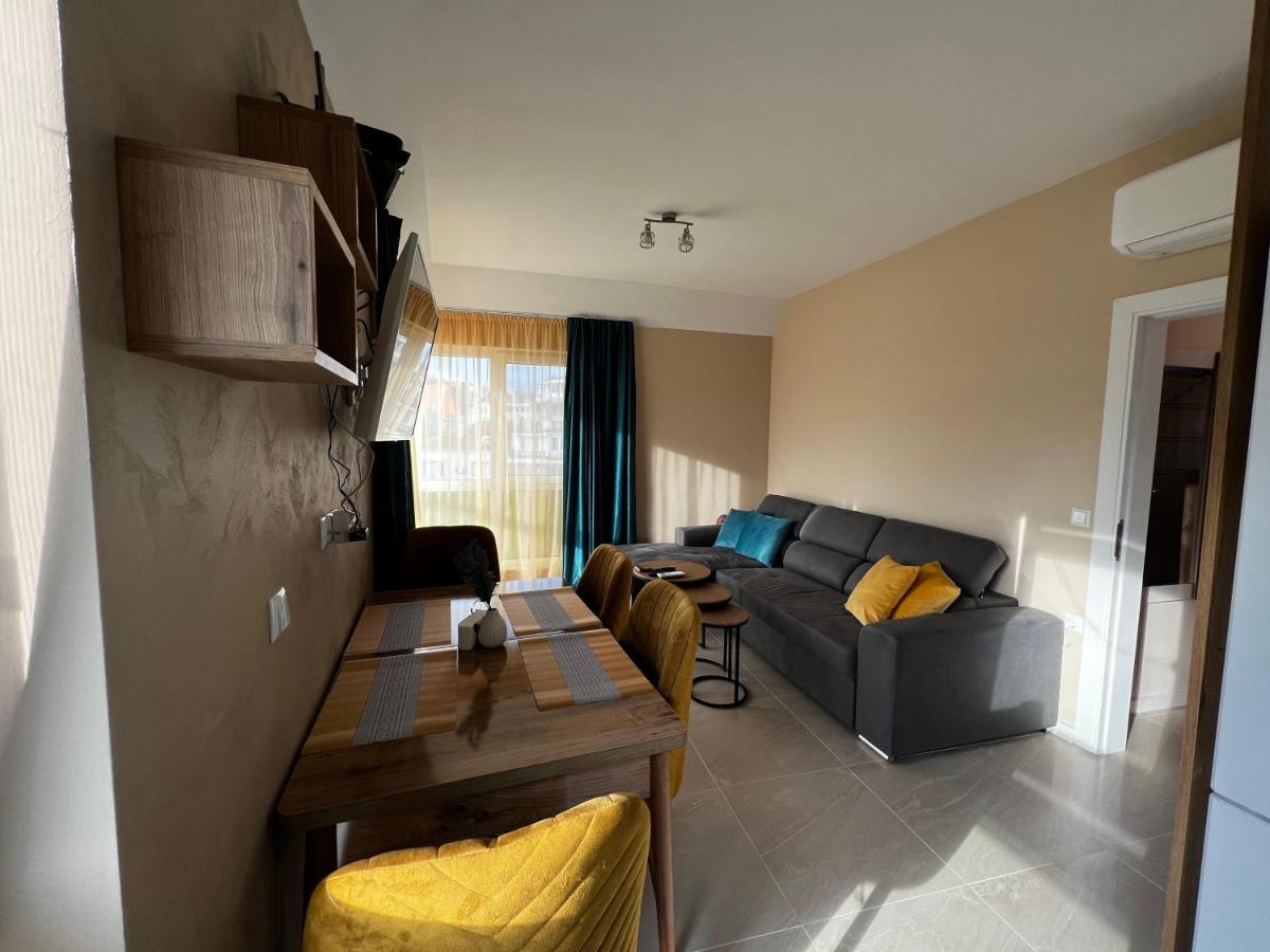 Varna Downtown Apartment Buitenkant foto